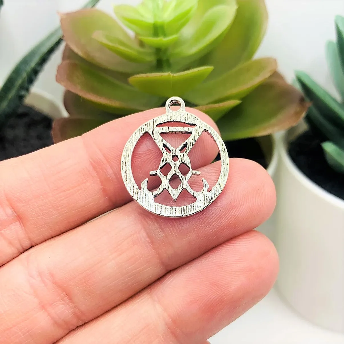 1, 4, 20 or 50 Pieces: Antique Silver Lucifer Sigil Pendants in Ouroboros, Satan Charm