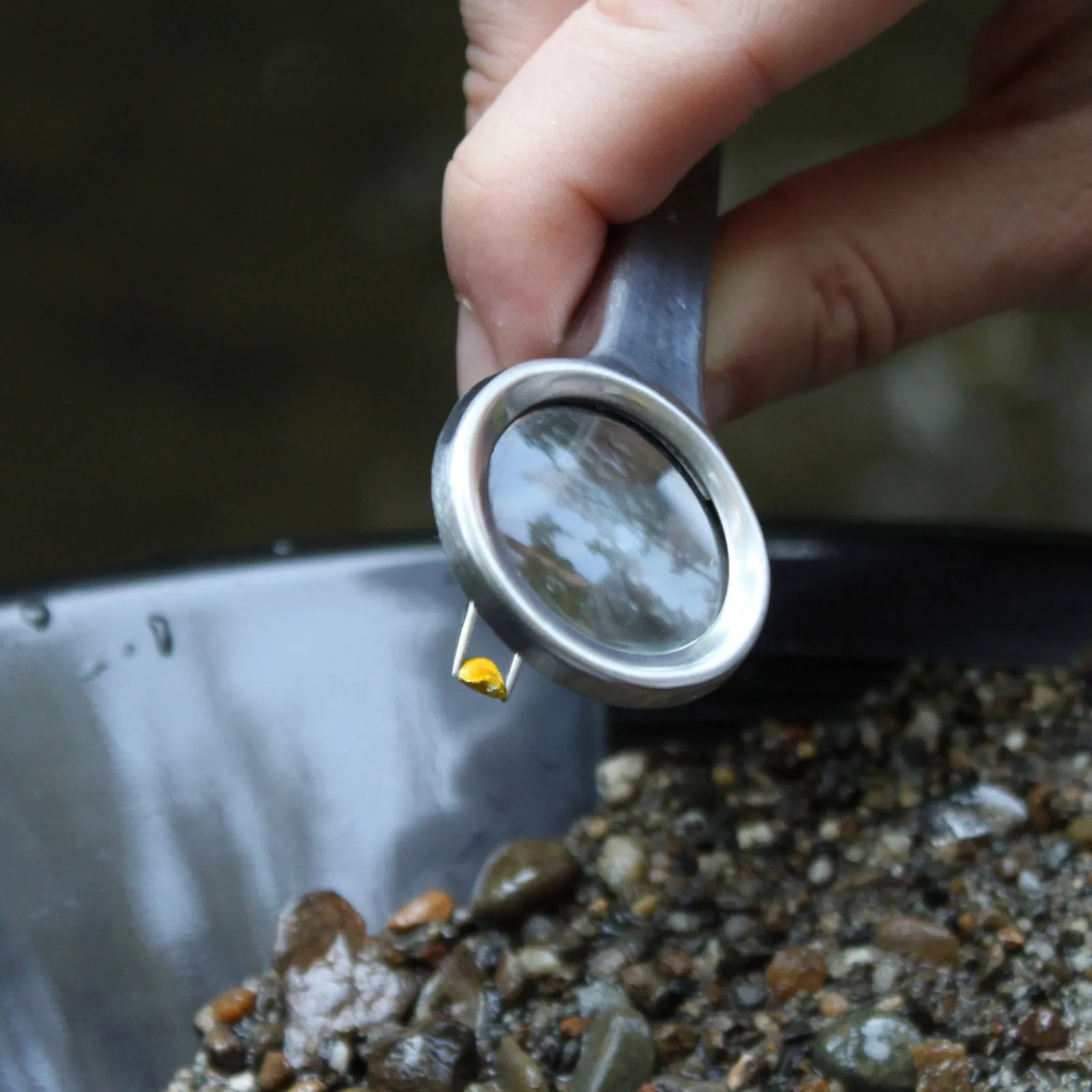 17pc Complete Backpack Sluice Box Gold Panning Kit with 10lb Bobby Bo Intermediate Gold Paydirt (3 Colors)
