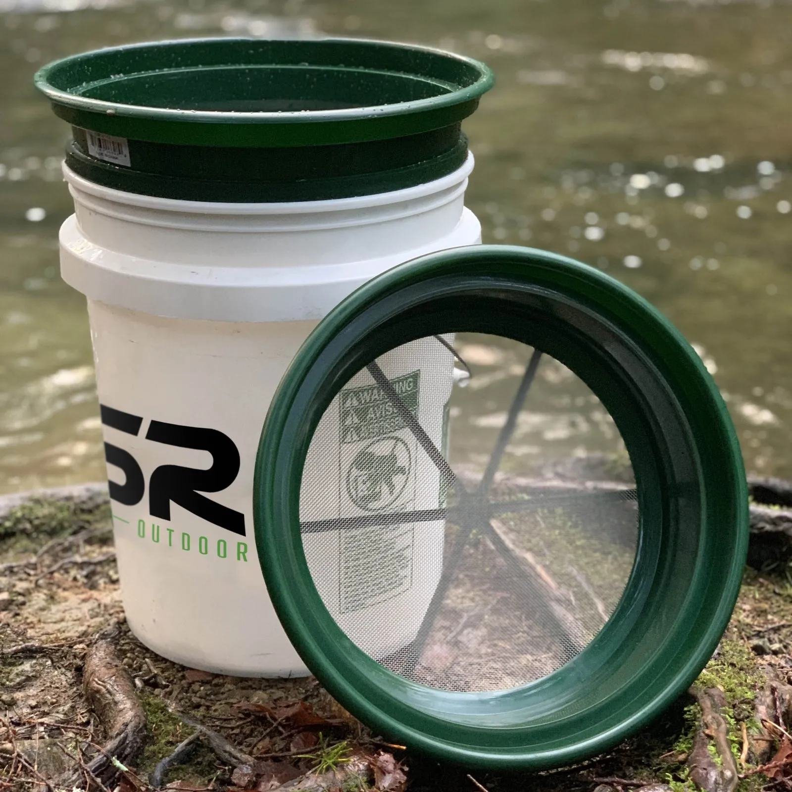 17pc Complete Backpack Sluice Box Gold Panning Kit with 10lb Bobby Bo Intermediate Gold Paydirt (3 Colors)