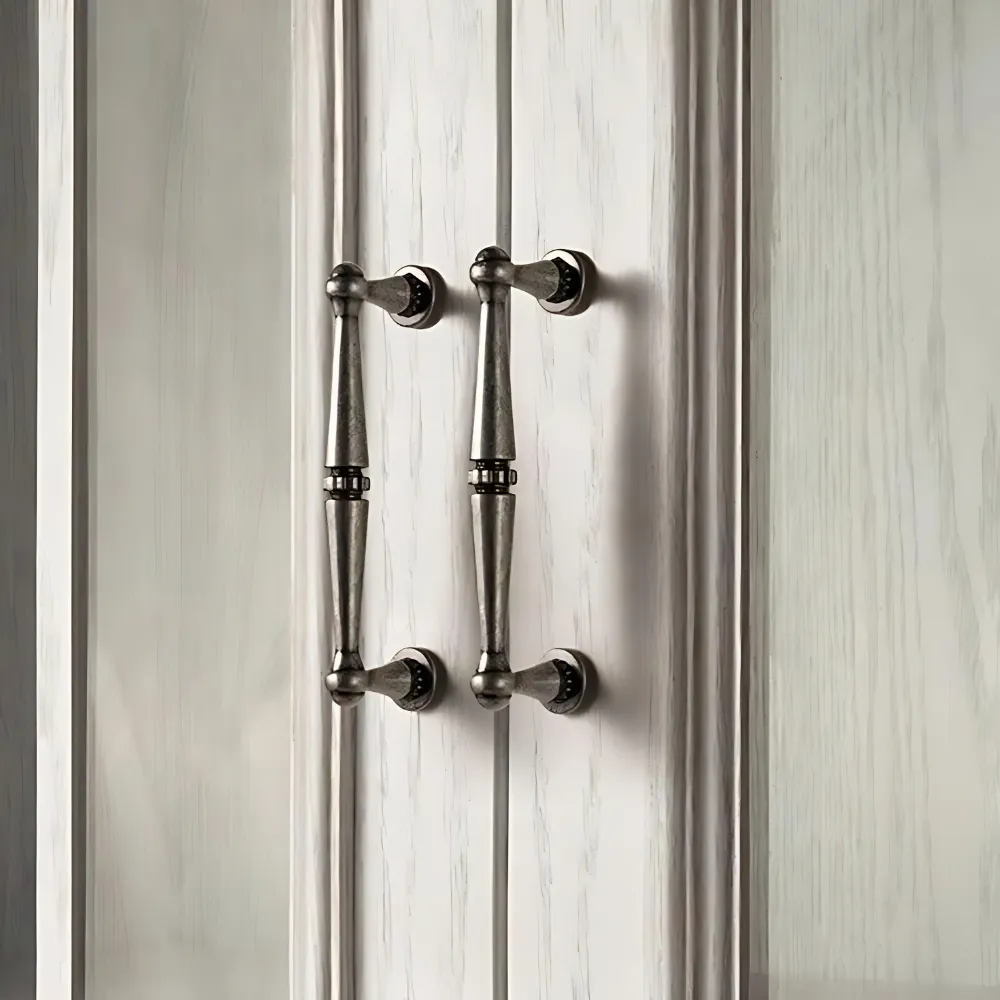 ALLES / Antique Brass & Silver Handles