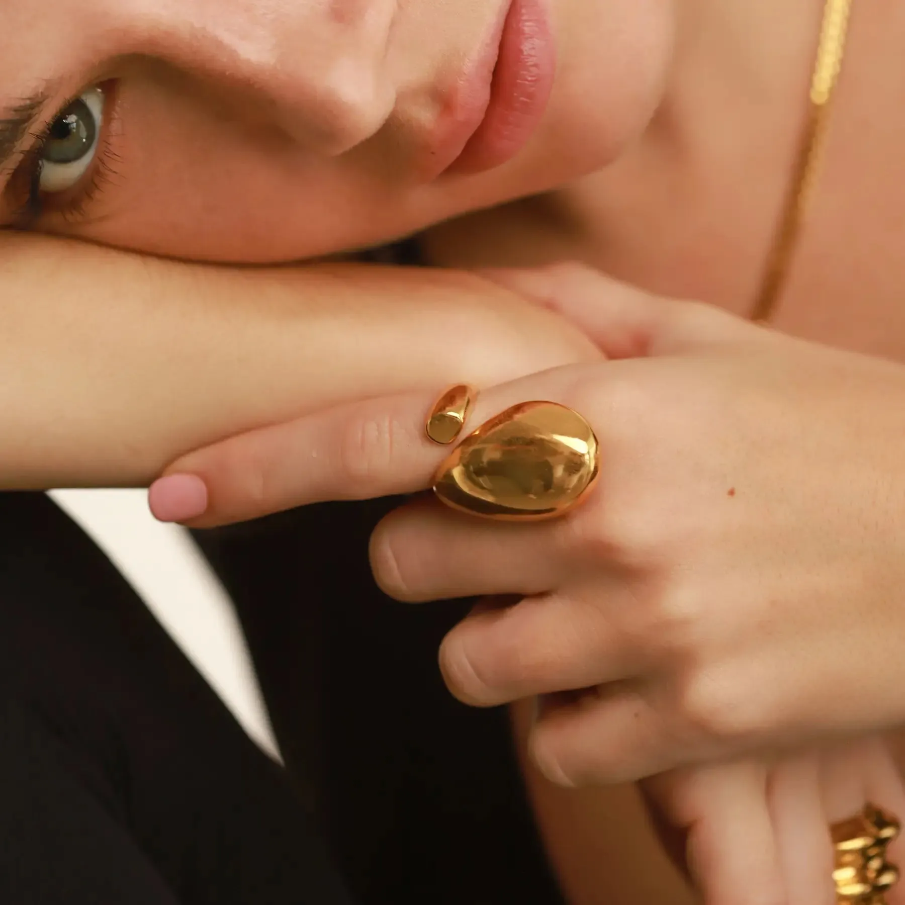ARDENT RING