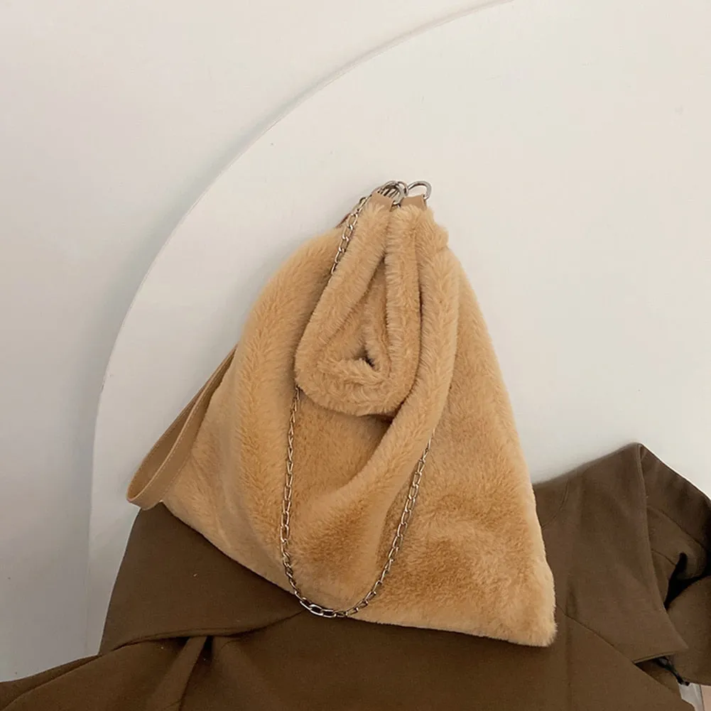 Back to College Fashion Women Solid Color Shoulder Bag 2021 Winter Soft Plush Bucket Bag Faux Fur Shopping Bag Large Capacity Fluffy Chain Bags