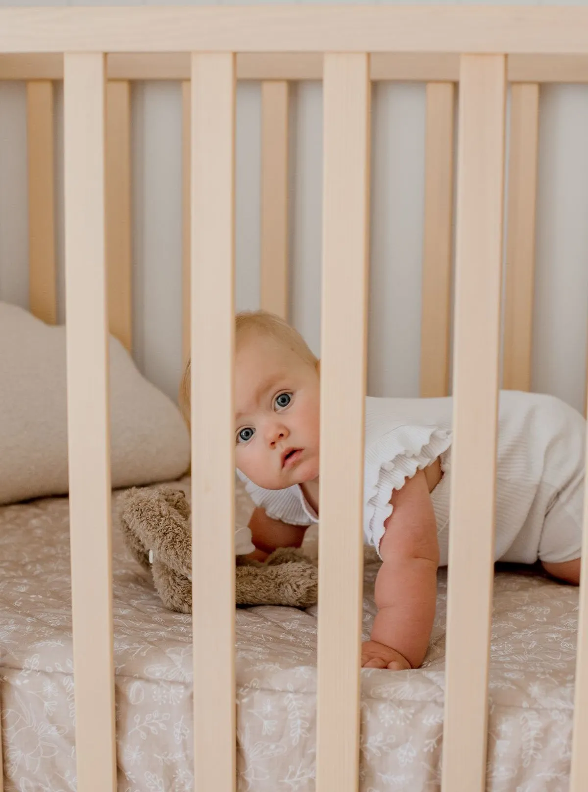 Bambella Designs 2-in-1 Waterproof Cot Sheet & Mattress Protector | Bee Kind