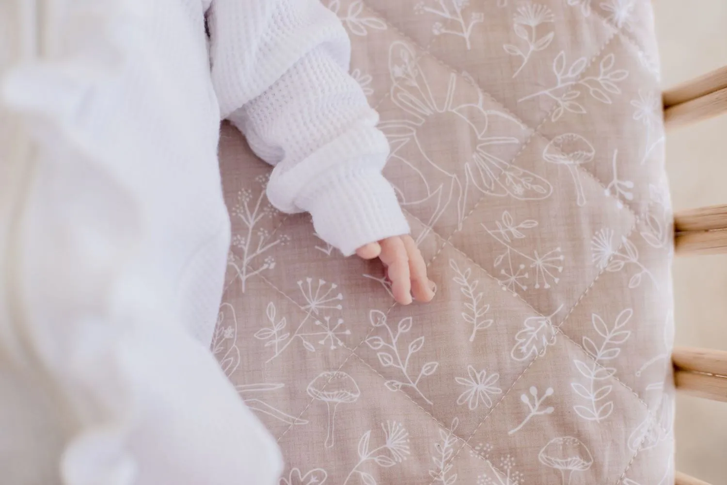 Bambella Designs 2-in-1 Waterproof Cot Sheet & Mattress Protector | Bee Kind