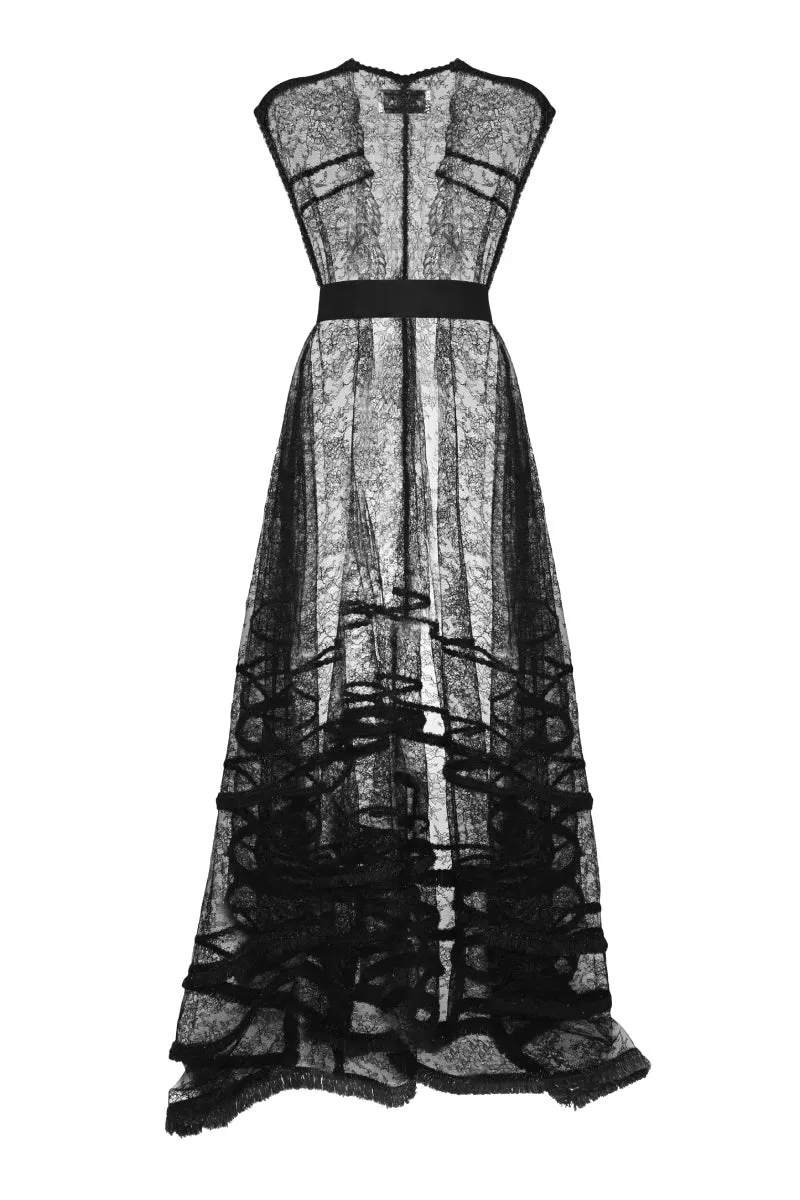 BLACK FUZZY DETAILS LACE GOWN
