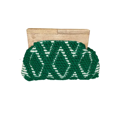 Bora Bora Clutch