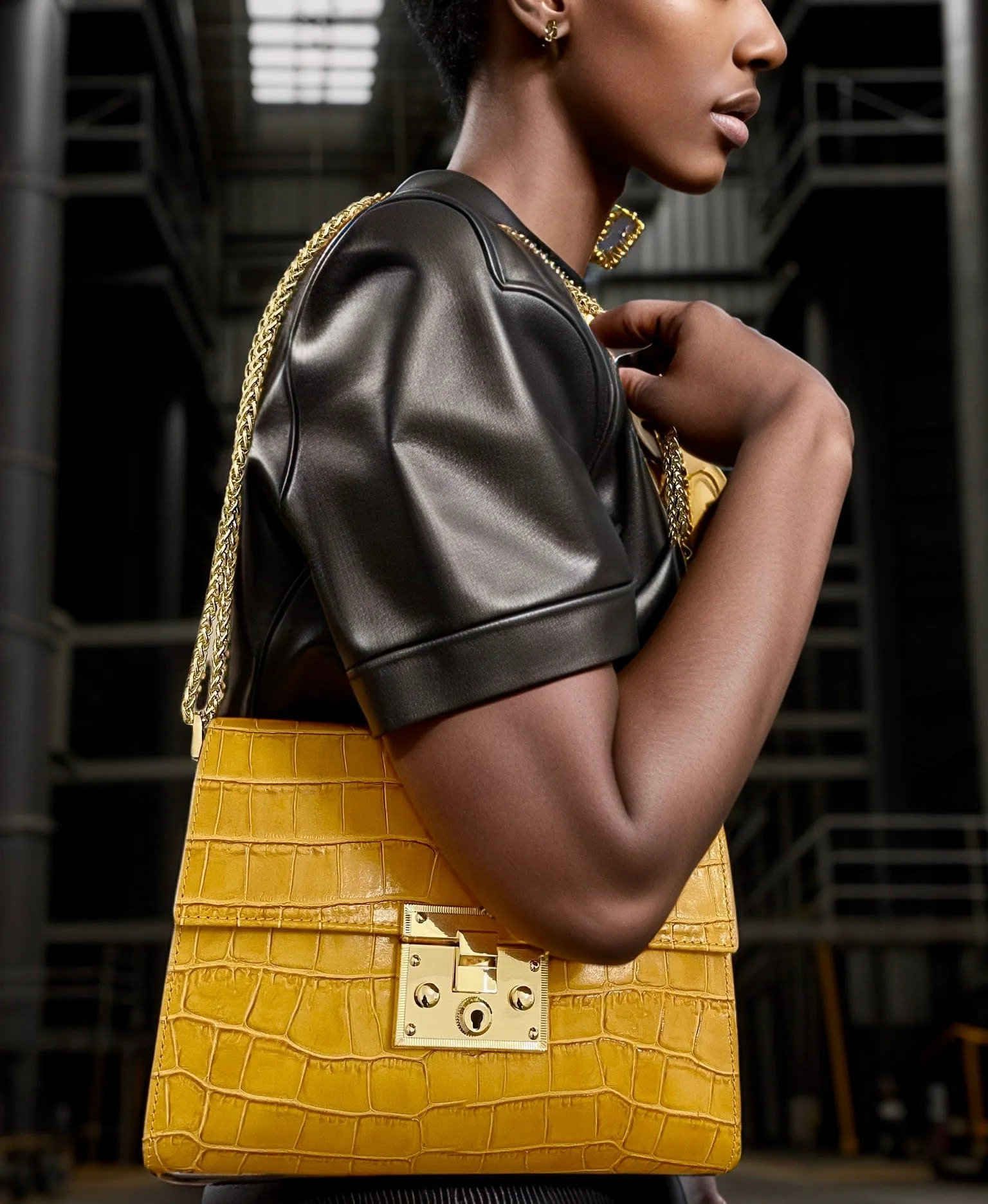 Caldera Shoulder Bag