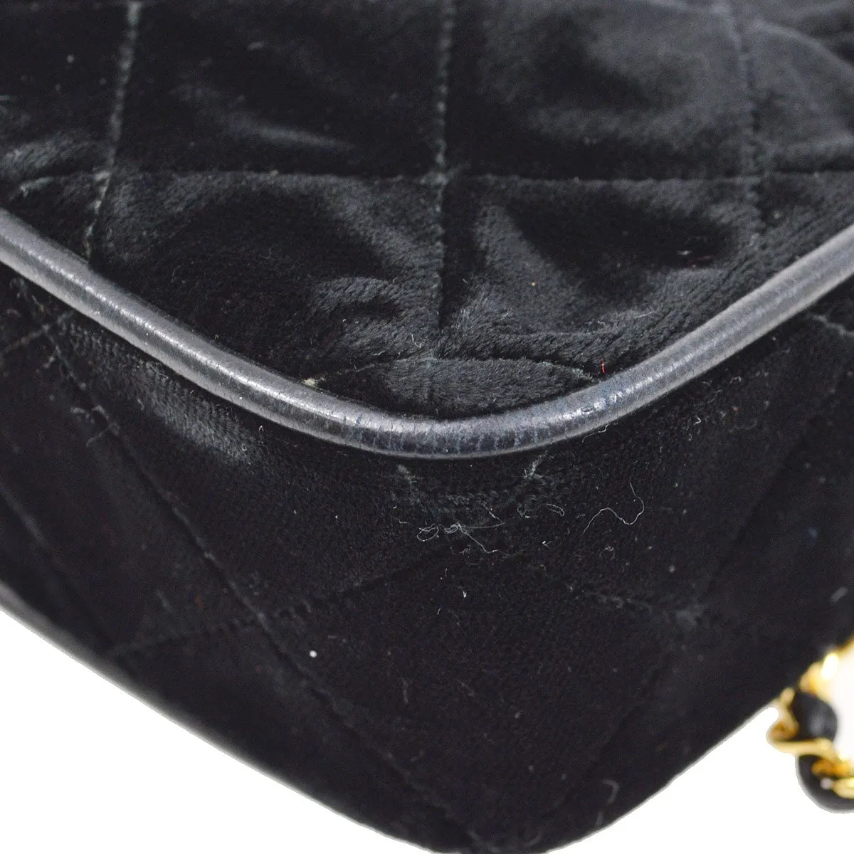 CHANEL 1991-1994 Black Velvet Camera Bag Mini 22006
