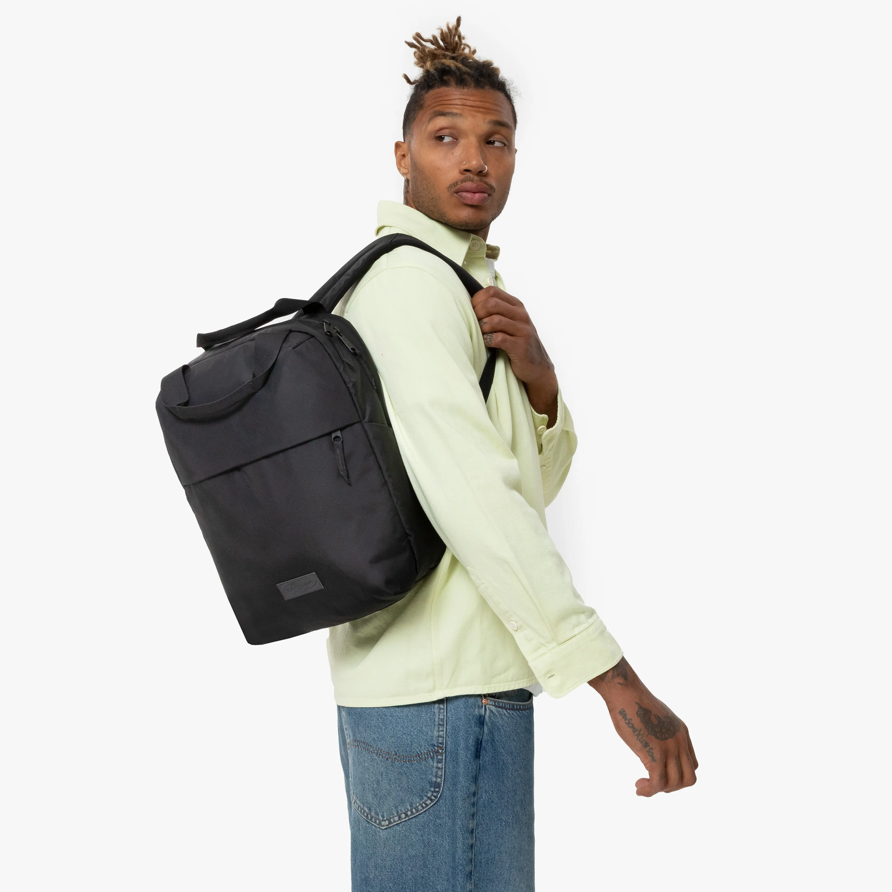 Eastpak Tecum Tote Cnnct F Black 2-in-1 Tote Bag - EK0A5BHU5A21