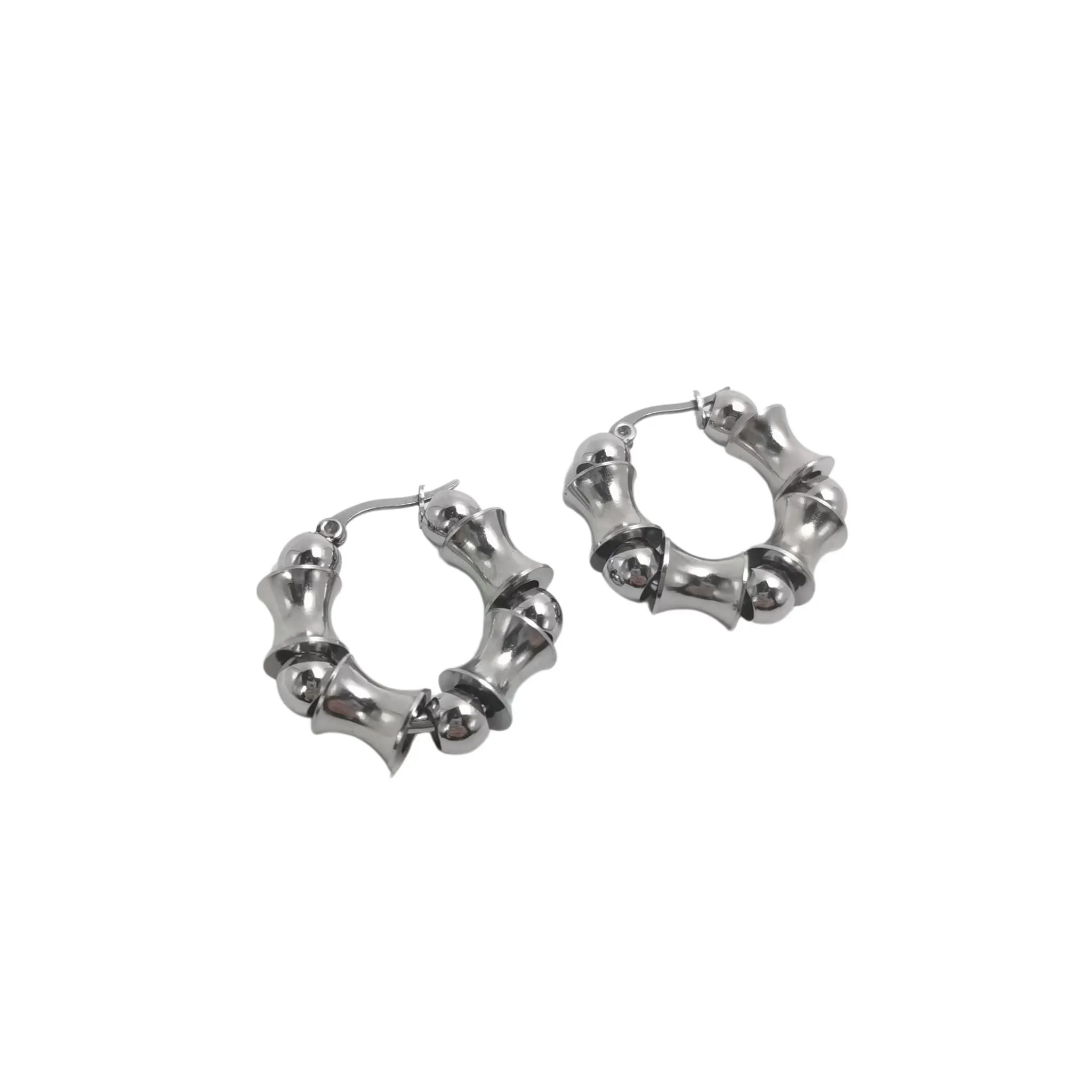 Fervooor Mechanical Bones earrings