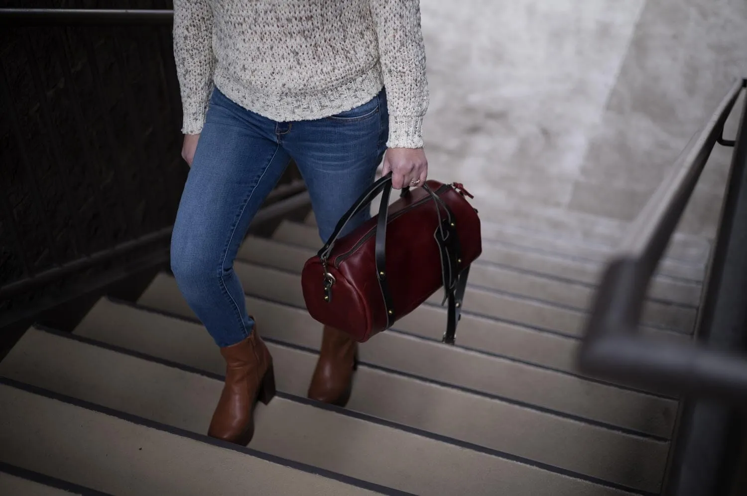 JANE LEATHER CROSSBODY - LARGE - OXBLOOD - IN STOCK