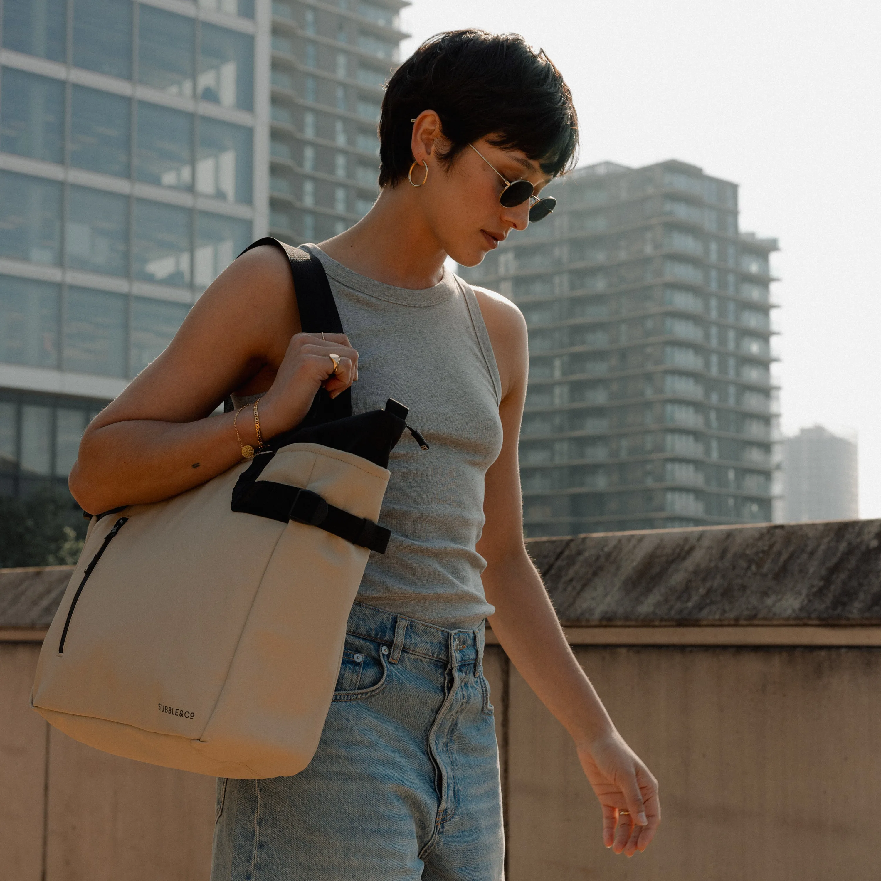 Laptop Tote 20L