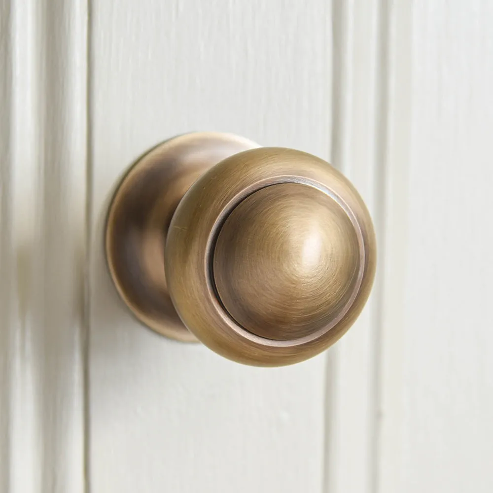 Light Antique Brass Round 3 Inch Door Pull