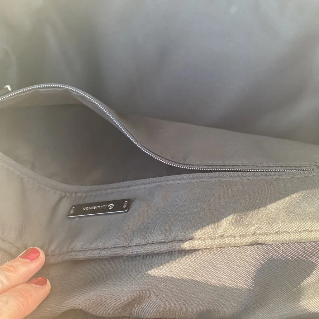 Lululemon travel bag