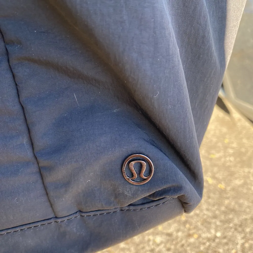 Lululemon travel bag