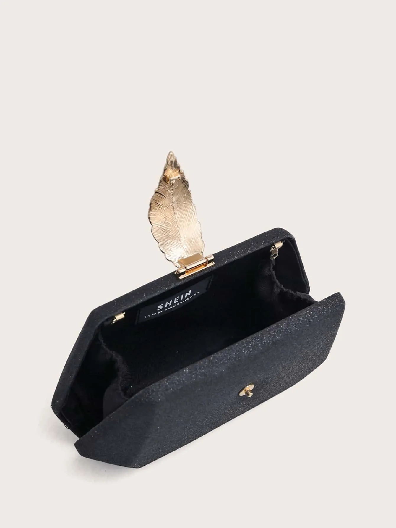Metal Leaf Decor Chain Box Bag