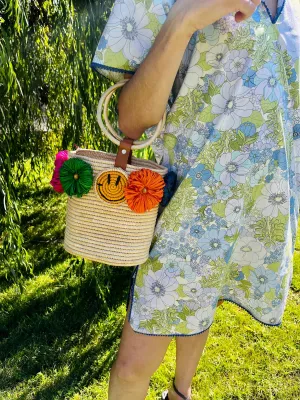 Smiley raffia bucket bag