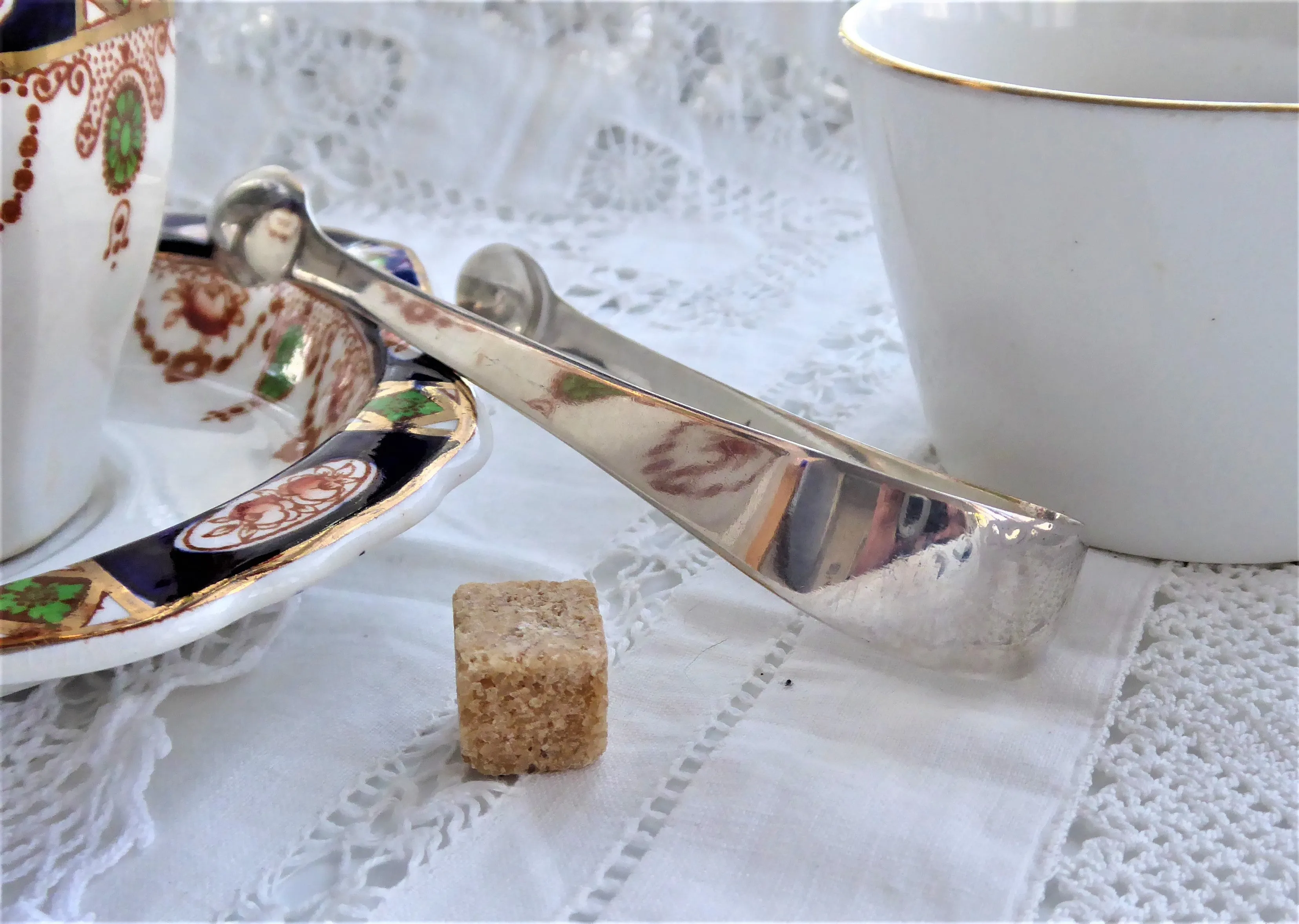 Sugar Tongs 1810 London Victorian English Hallmarked Sterling Silver Spoon Ends