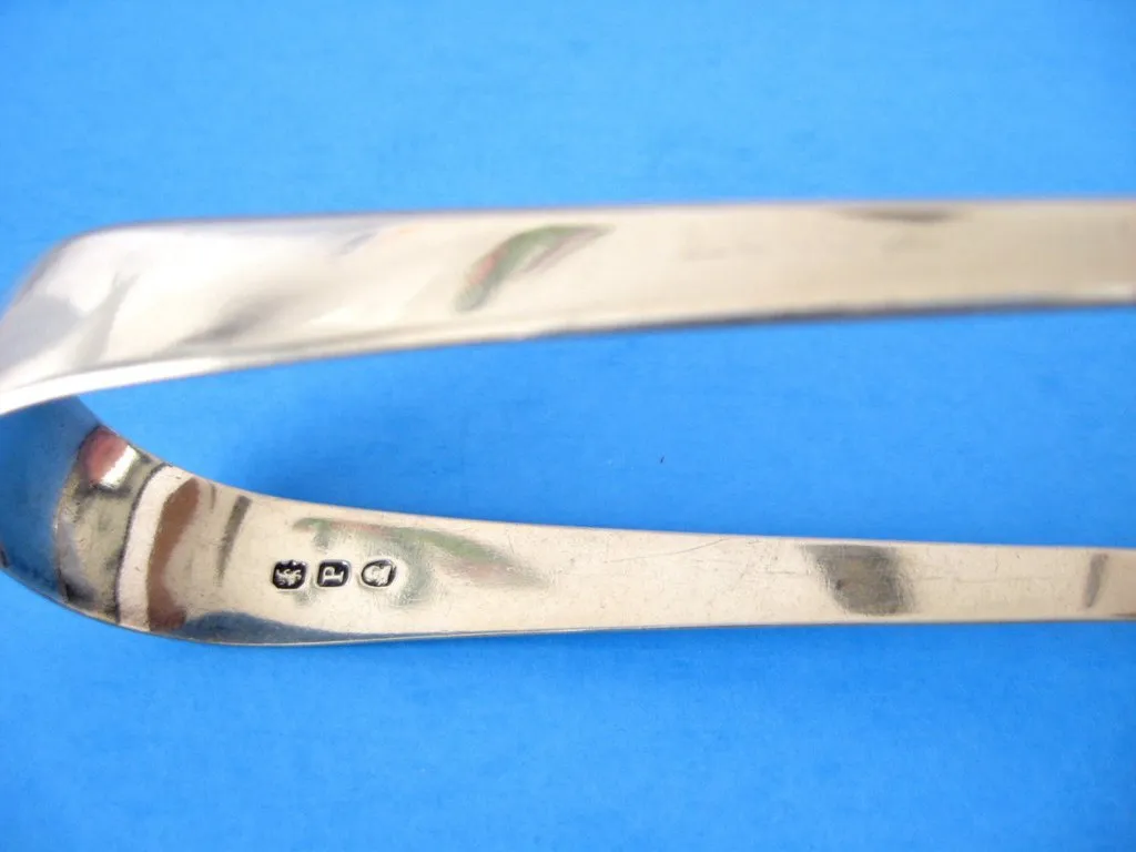 Sugar Tongs 1810 London Victorian English Hallmarked Sterling Silver Spoon Ends