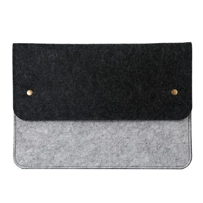 The Clutch Laptop Sleeve 13-inch